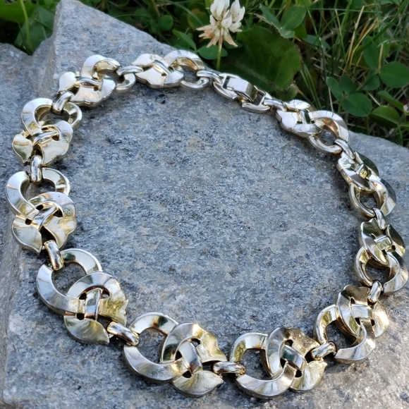 Sperry Jewelry - Vtg Heavy Sperry Thick Knot Link Choker Necklace